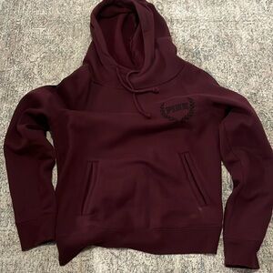Fleece Campus Hoodie sz medium burgundy logo "86"